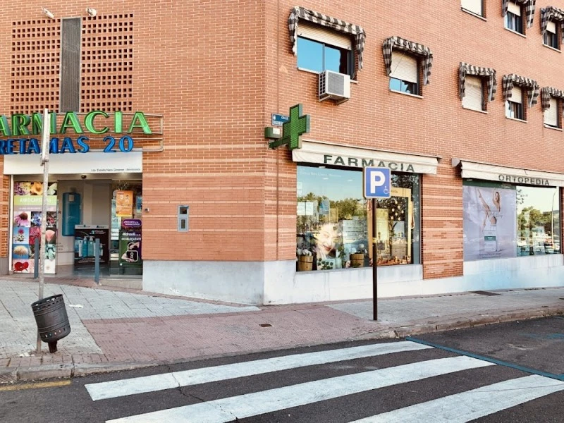 Farmacia Retamas 20