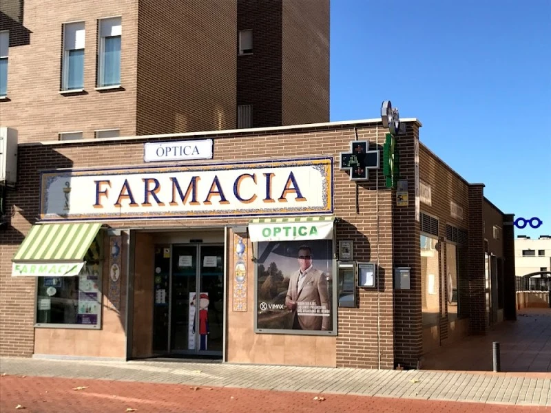 FARMACIA ÓPTICA ESTRADA
