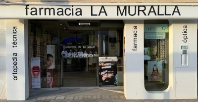 Farmacia y Centro auditivo La Muralla