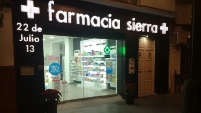 Farmacia 22 de Julio. Lcda Belén Navarro Chico