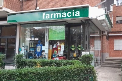 Farmacia Artilleros 56