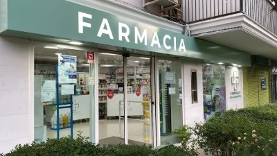 Farmacia Las Carmelitas Lda.María González Rey