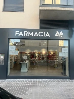 Farmacia Alcaraz Montijano (Farmacia Fuente de la Salud)