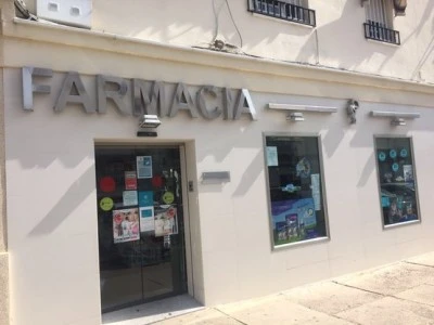 Farmacia Ameneiro Bustos