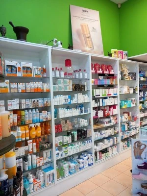 Farmacia Arnao | Lda María Angélica Ruano