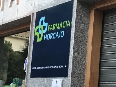 Farmacia Horcajo (Álvaro y Carlos de Dueñas Bonilla)
