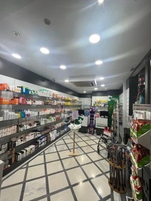 Farmacia Nueva Ganivet