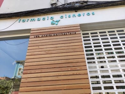 Farmacia Cisneros - Lcdo. Andrés Martínez Torre