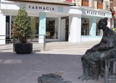 Farmacia Plaza Vico 365 días
