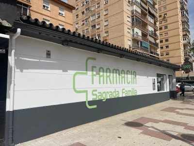 Farmacia Sagrada Familia, Ldo. Manuel del Castillo Vila