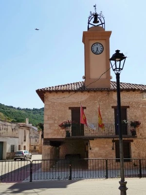 Ayuntamiento de Moratilla de los Meleros.