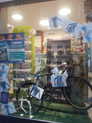 Farmacia Sierra22. Lda. Ester Hadi Benages