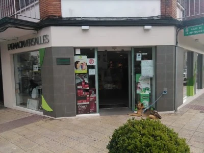 Farmacia Versalles Lda. Mª Del Mar Glez Glez
