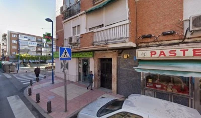 FARMACIA ORTOPEDIA LEGANES 12H - NIEVES MIJIMOLLE CUADRADO