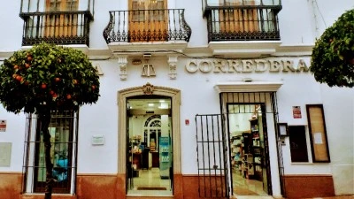 FARMACIA CORREDERA