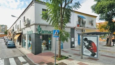 Farmacia Mercado Carranque (Ldo. Darío del Alcázar Pérez de la Torre)