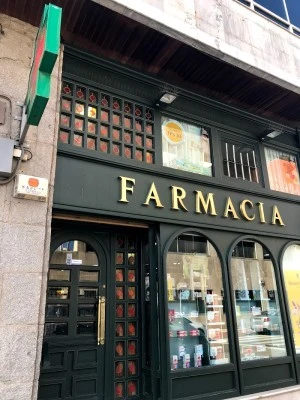 Farmacia María Martín Goyena