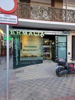 Farmacia Victoria y Juan Manuel León C.B.