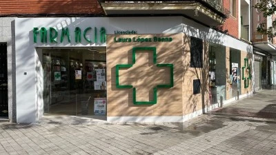 Farmacia El Ángel - Laura López Baena