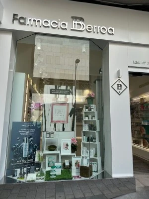 Farmacia Mª Eugenia Berroa