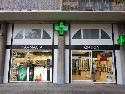Farmacia Óptica Navarro Cubells