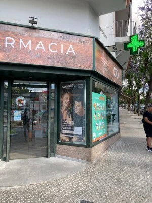 Farmacia-Optica I+ La Corredera