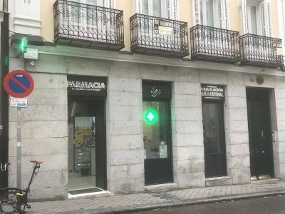 Farmacia Las Naves