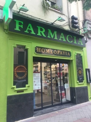 Farmacia Caceres 12. T. Alonso-Buron Llamazares