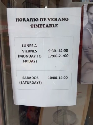 FARMACIA PINTADA Lucía Sáenz de Buruaga Molina