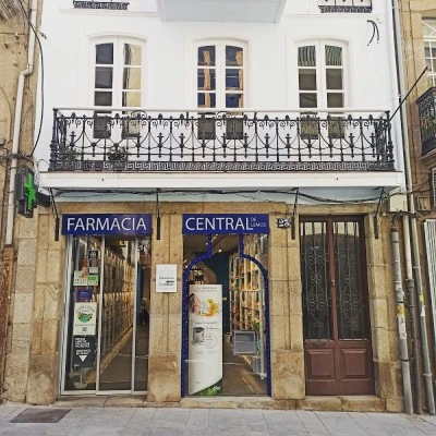 Farmacia Central de Lemos ( Graciela Brodmann)