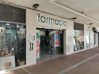 Farmacia La Motilla . Lda. Mª Pilar Turmo