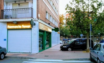 Farmacia Tovar - Dr. Alejandro Galindo Tovar