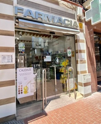 Farmacia Daoiz y Velarde C.B.