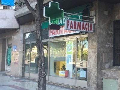 Farmacia Jardines de Murillo 365 dias de 8 a 24 h