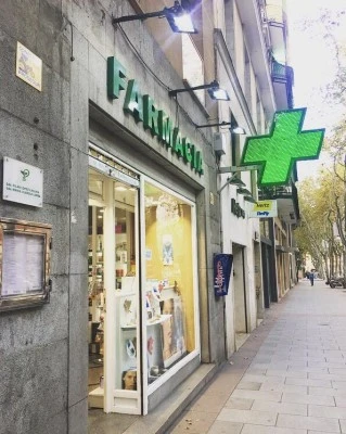 Farmacia Princesa 16