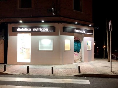 Farmacia Elena Jiménez abierto 12 horas fuente del berro