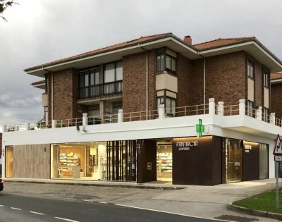 Farmacia AMPARAN - Rinconeda, Polanco