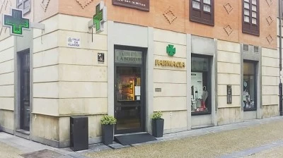 Farmacia Laborda, Pola de Siero