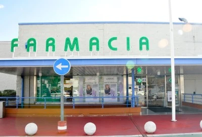 Farmacia Centro Oeste. Farmacia 12 horas. Dermocosmética Majadahonda