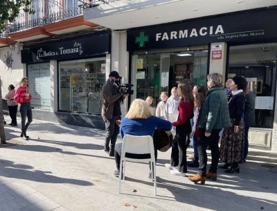 Farmacia La Botica de Tomasa (junto a la Parroquia de Camas)