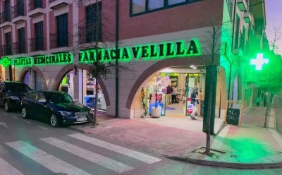 Farmacia Velilla Ldo. Juan Miguel Surribas Fernandez-Salguero
