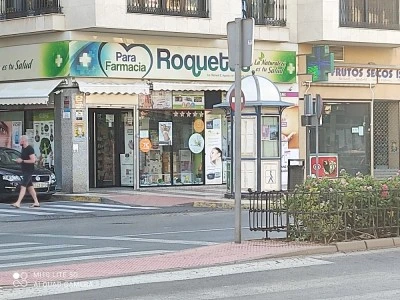 Parafarmacia Roquetas - Richard Z. Ayarick