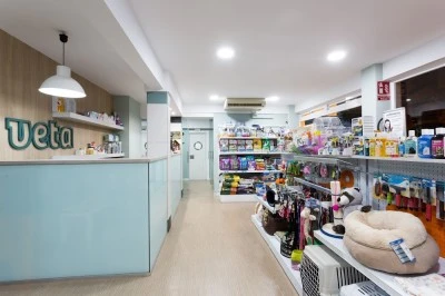 Clínica Veterinaria VETA - [Parque Cruz Conde]