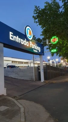 FARMACIA 365 DÍAS 24H E.Leclerc Fisac Lozano.
