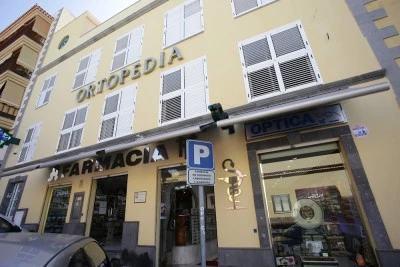 Salud Farmacia, Óptica, Ortopedia (Adeje)