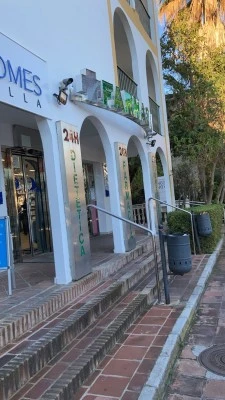 Farmacia Artola