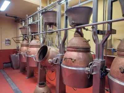 Compañía Lebaniega De Vinos Y Licores S L