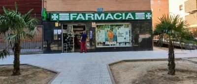 Farmavitalista. Farmacia Avenida Ejercito 5, Esquina Calle Cardenal Gonzalez de Mendoza 31, Guadalajara