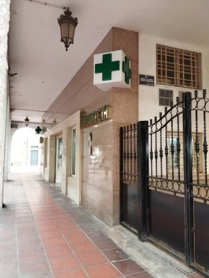 Farmacia Waisen