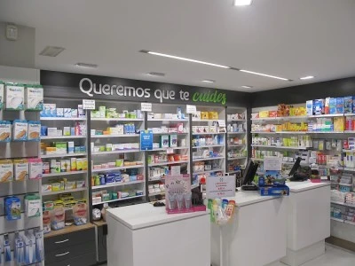 Farmacia Adrián Acuña en Bueu